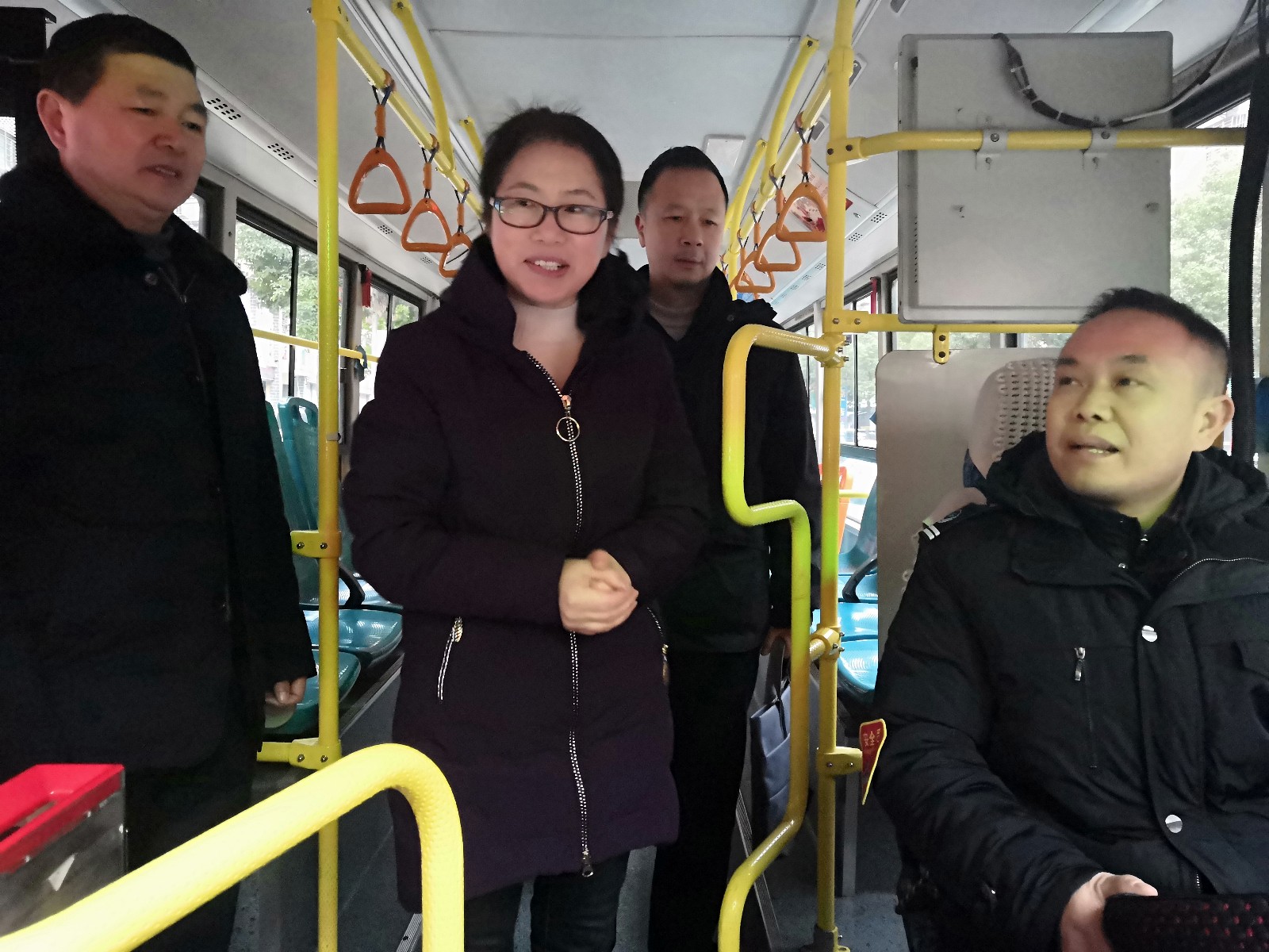 2月3日 市總工會慰問2路駕駛員IMG_20190203_075037.jpg